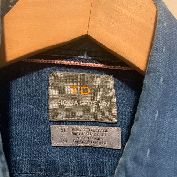 Thomas Dean Long Sleeve Button Up, Blue with subtle Pattern, XL - Picture 2 of 4